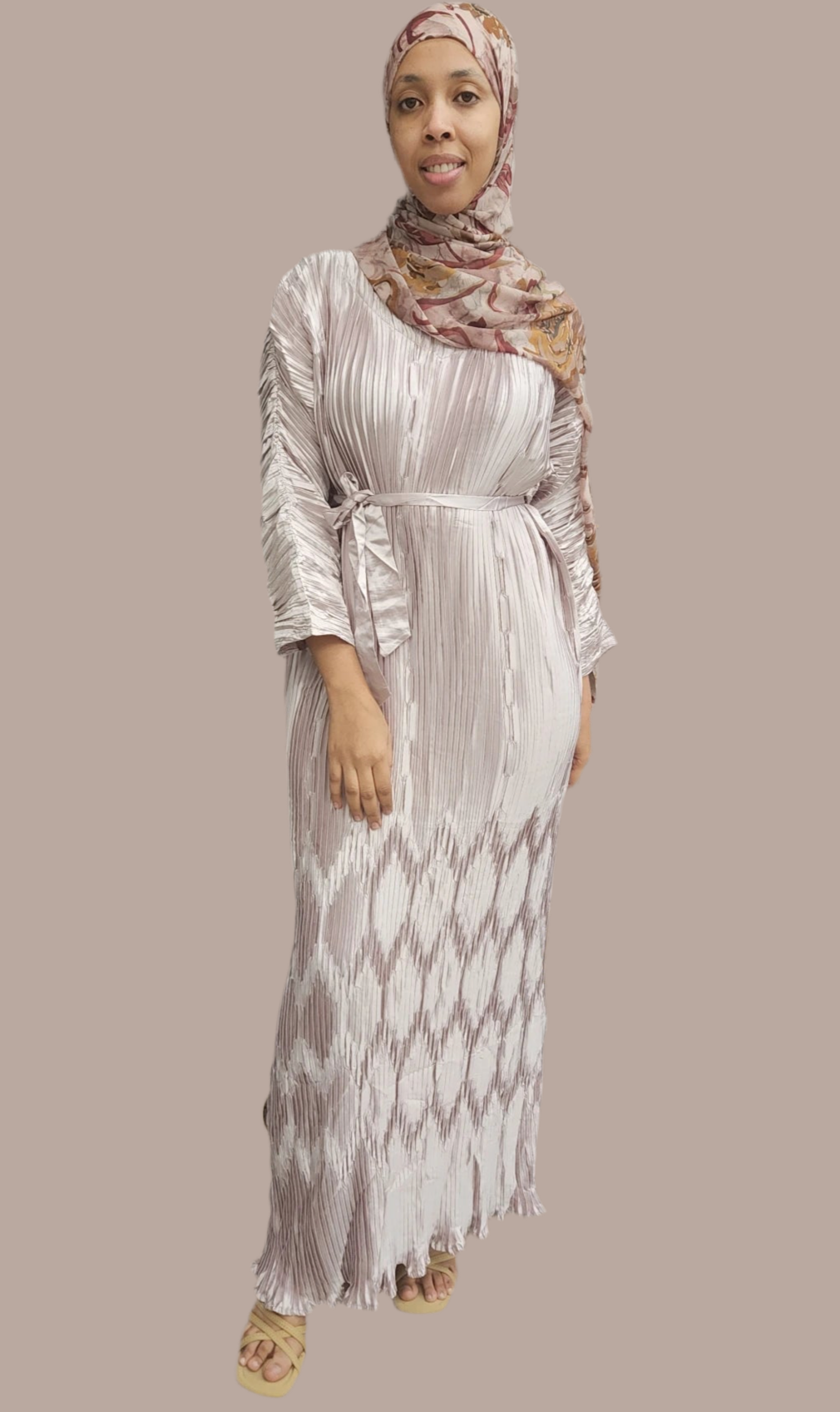 Ribbon Pleated Dress long-sleeved
