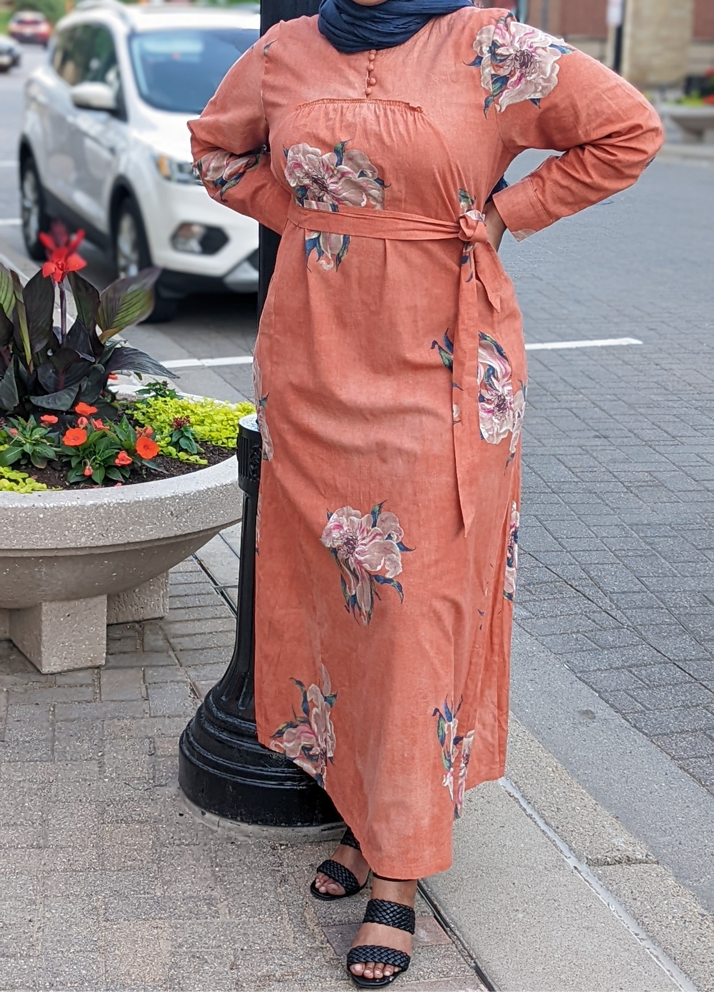 ZZ Linen Print Dress - BiG Flowers - ZIZI Boutique