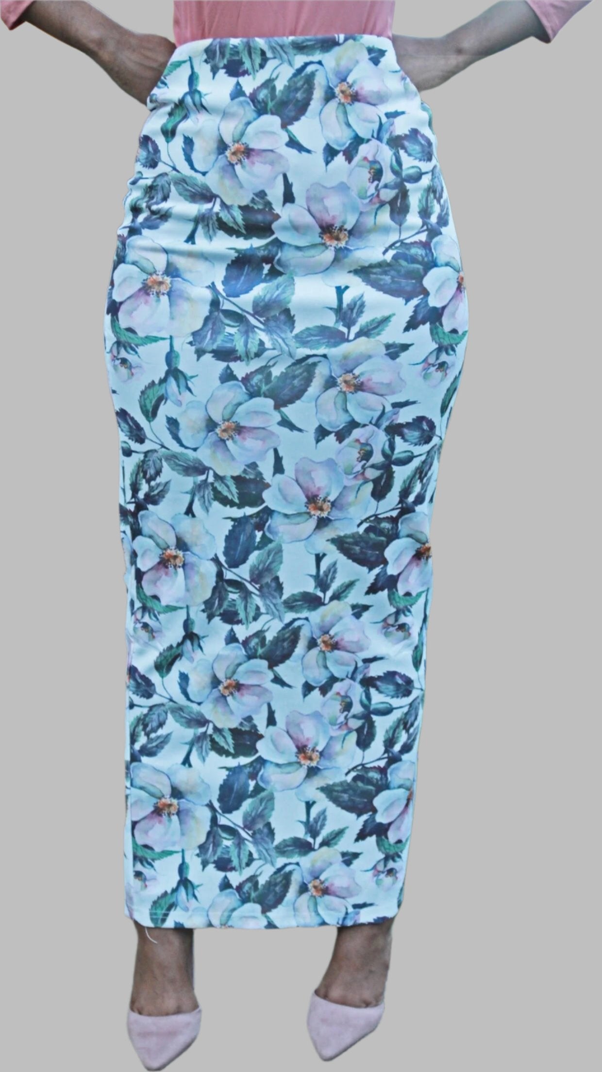 ZIZI Boutique Artsy Digital Print Maxi Skirt featuring a floral design on a light background, FINAL SALE