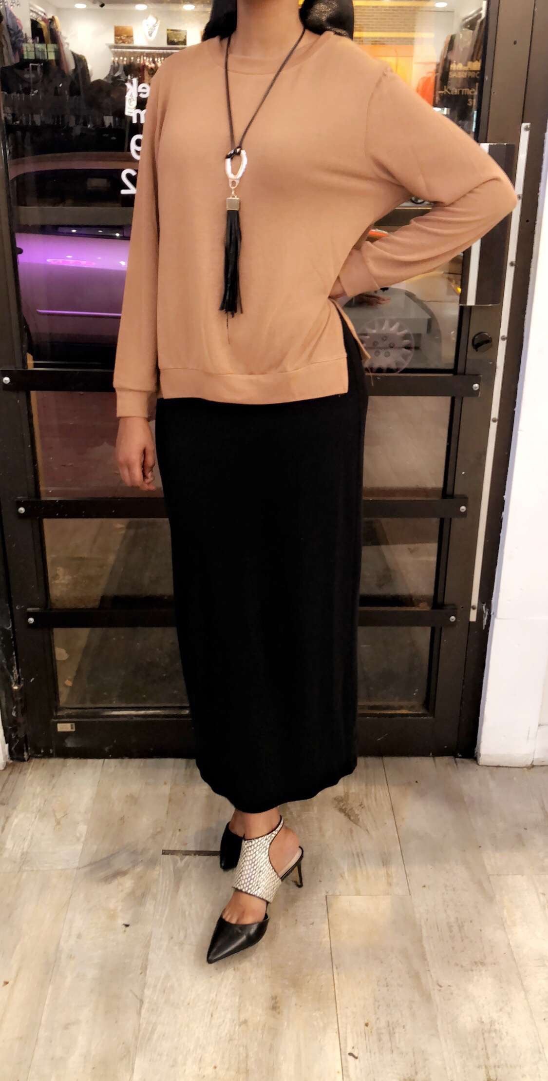 Back Slit Sweater - ZIZI Boutique