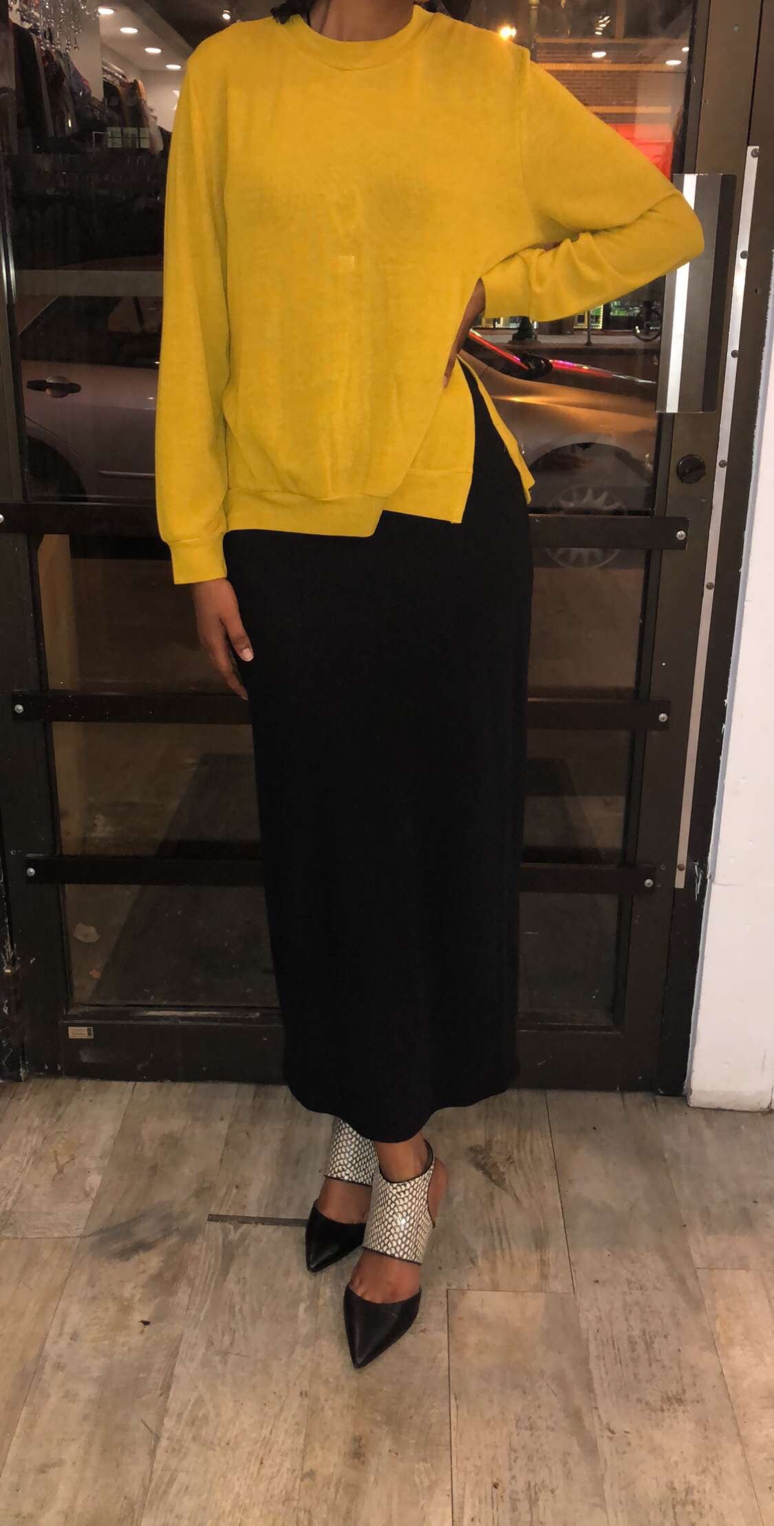Back Slit Sweater - ZIZI Boutique