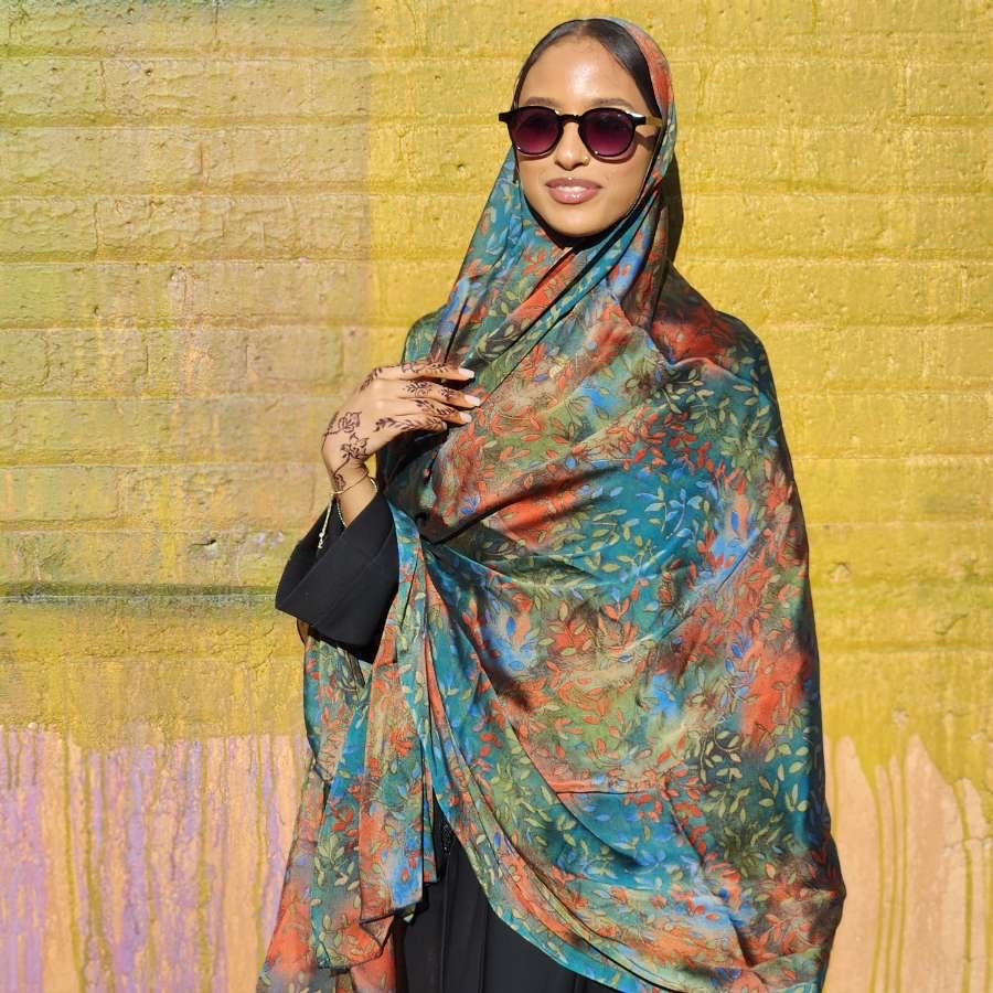 Chiffon XL Print Hijab Colorful Leaves