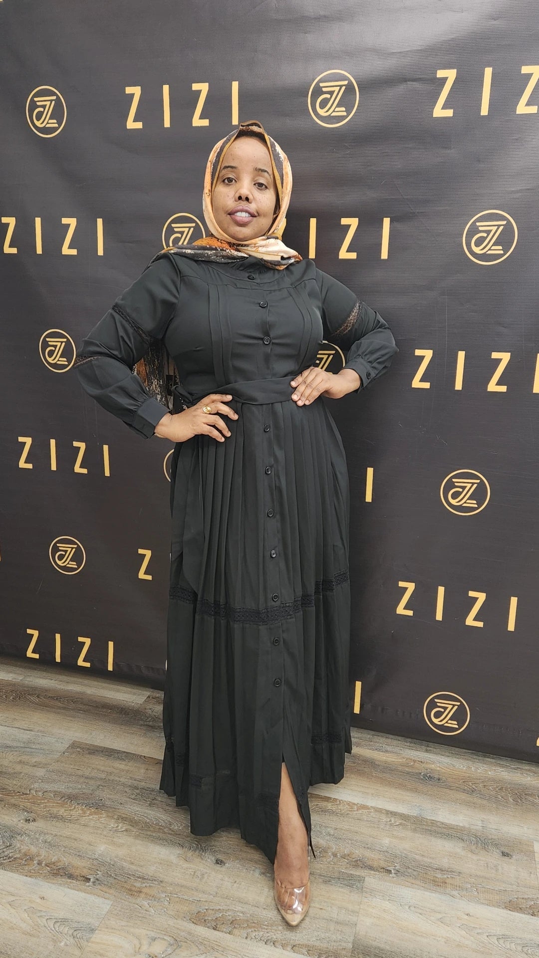 Hodan Lace Maxi Dress - ZIZI Boutique