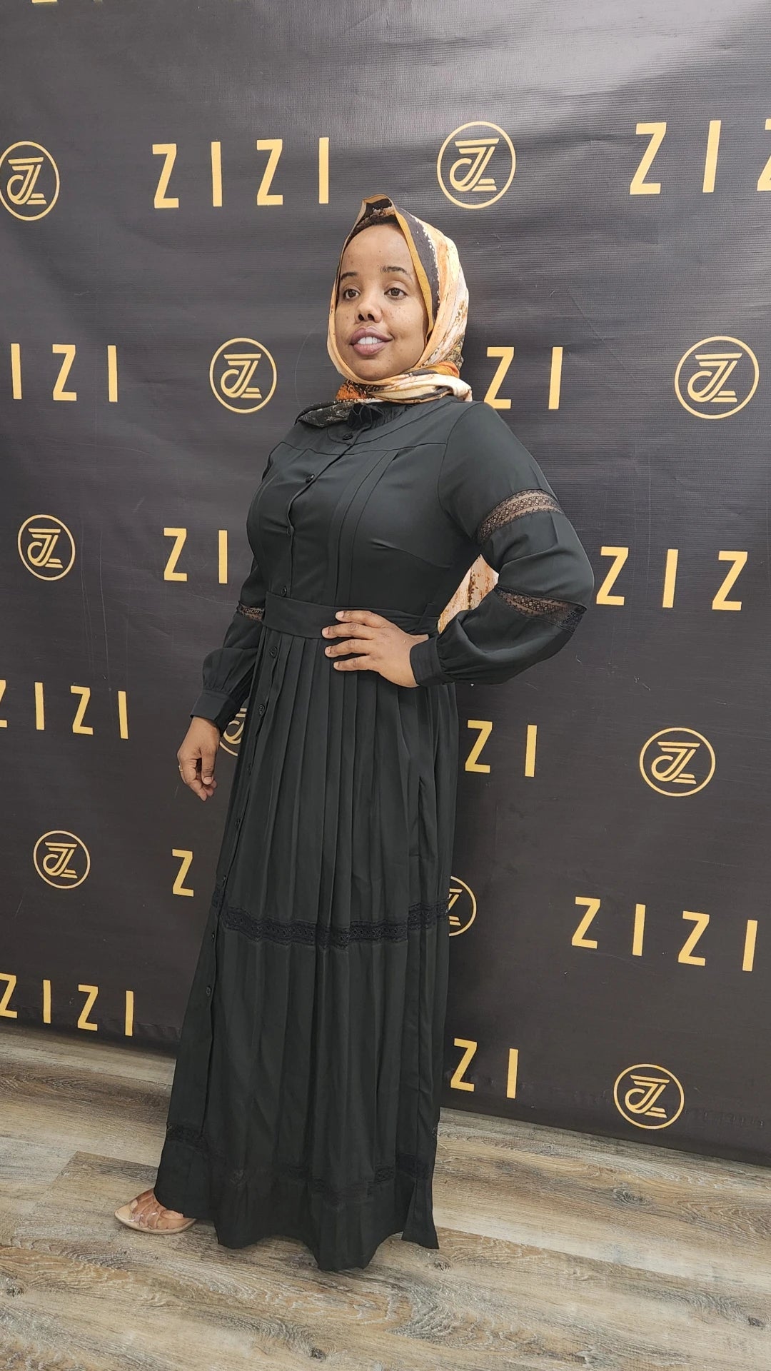 Hodan Lace Maxi Dress - ZIZI Boutique