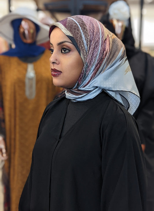 Small Square Silk Print Hijab - ZIZI Boutique