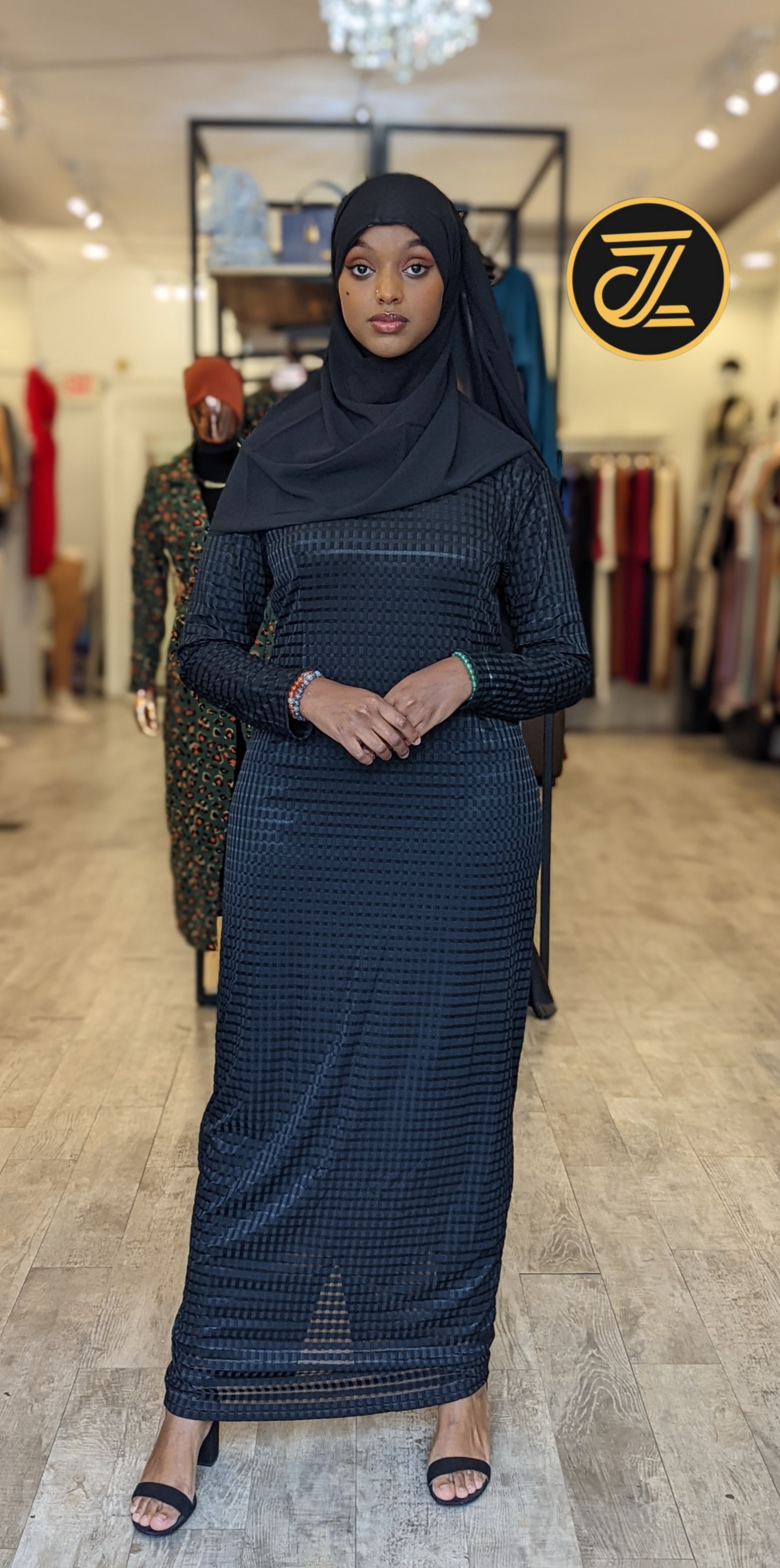 Checkered abaya outlet