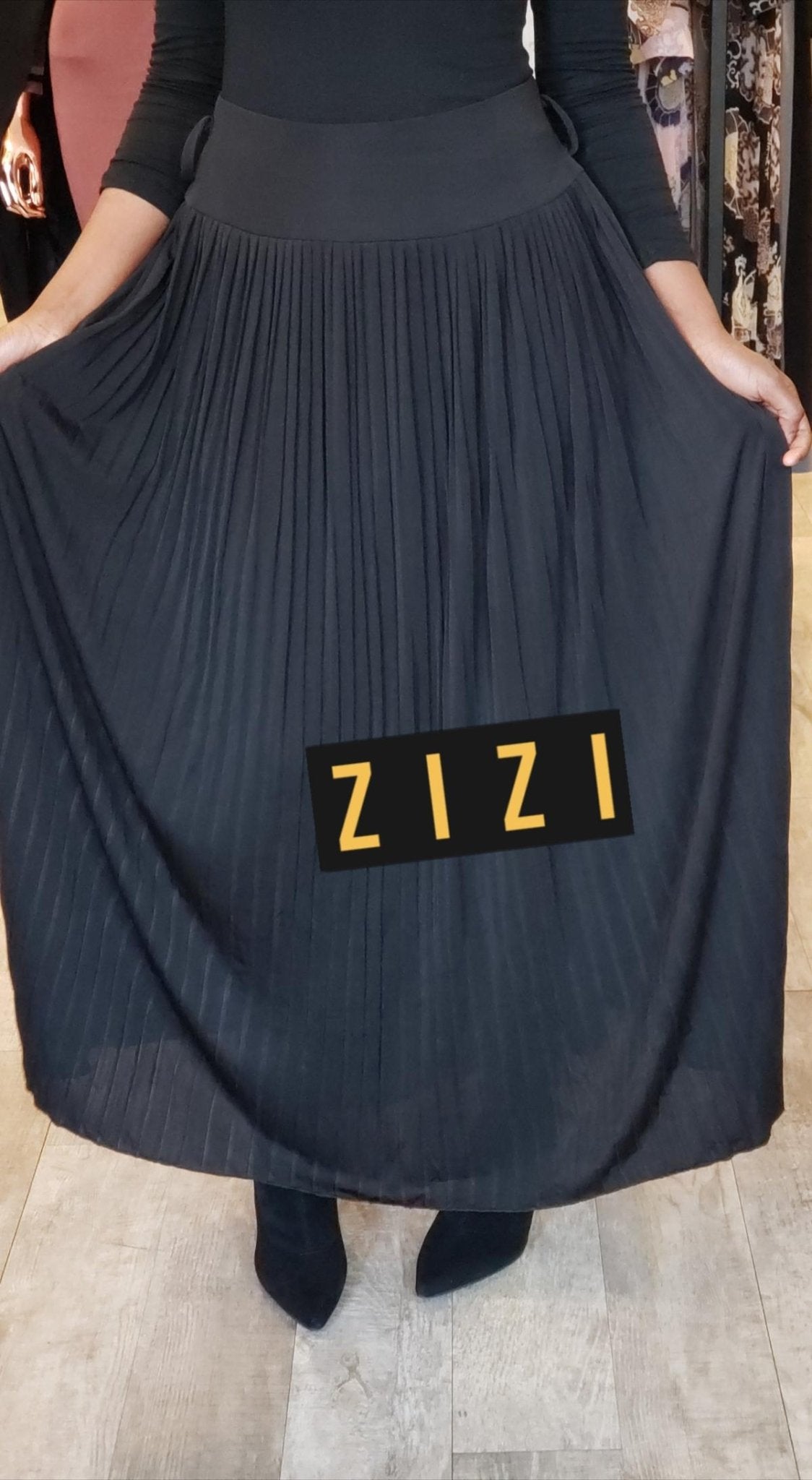 High Waisted Women's Maxi Pleated Skirt - ZIZI Boutique
