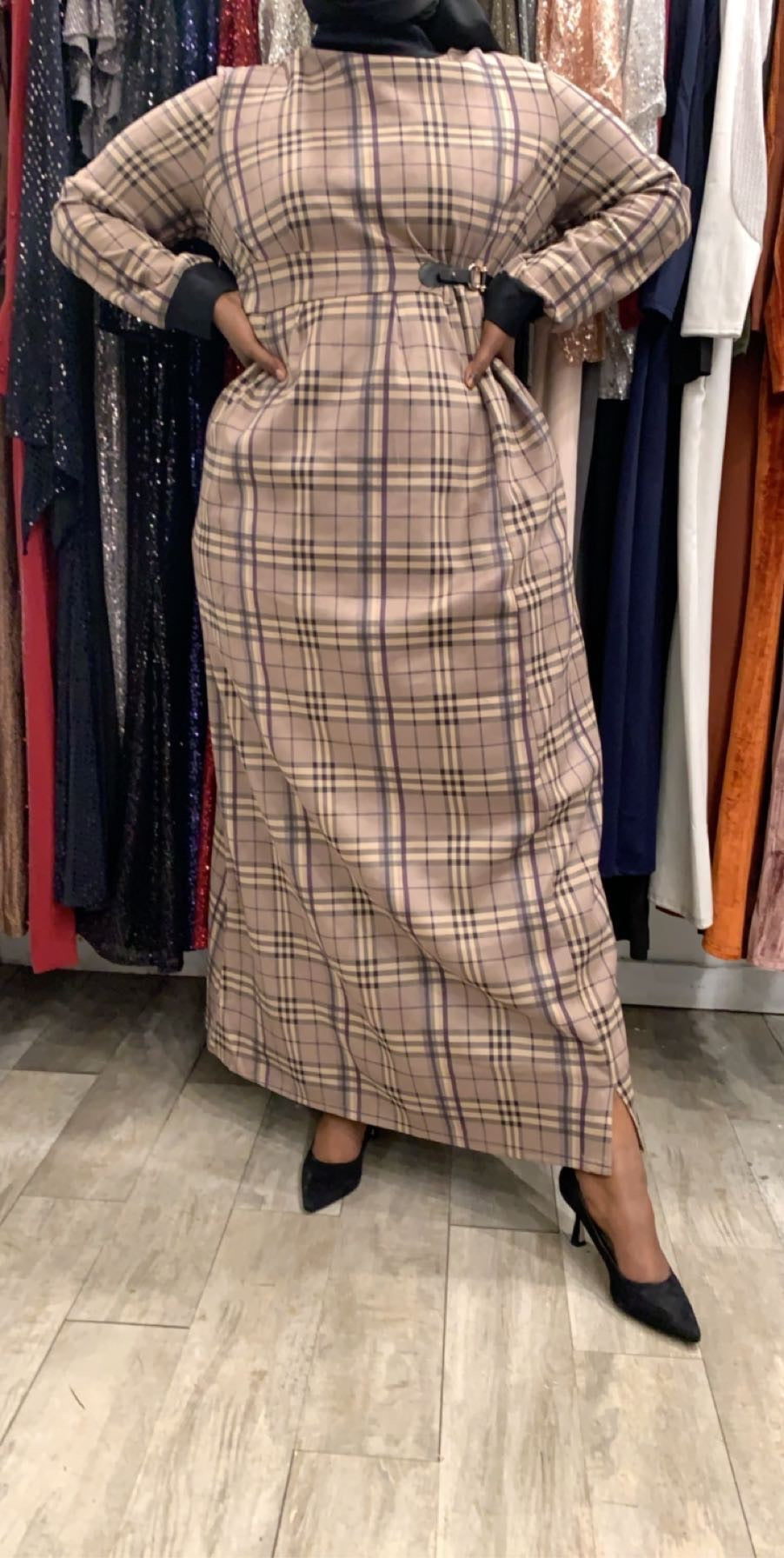 Plaid Dress (w/ attached design belt) - ZIZI Boutique