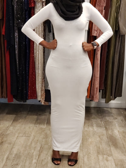 Elegant Zipper Maxi Dress in White with Long Sleeves for a Chic Look