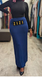 Fashionable Essential Jersey Maxi Skirt in navy blue, perfect for casual and elegant outfits